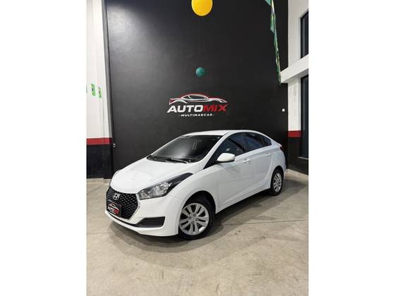HYUNDAI HB20S 1.0 COMFORT PLUS 12V FLEX 4P MANUAL